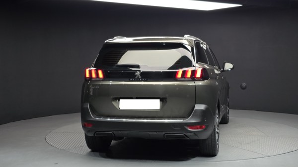 car Peugeot 5008 id15822 photo #5
