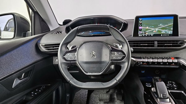 car Peugeot 5008 id15824 photo #10