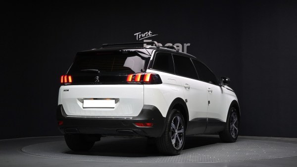 car Peugeot 5008 id15824 photo #3