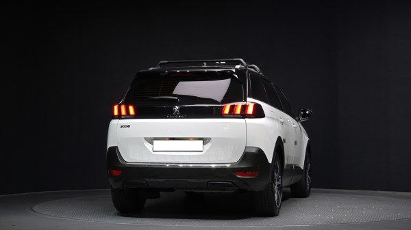 car Peugeot 5008 id15824 photo #5