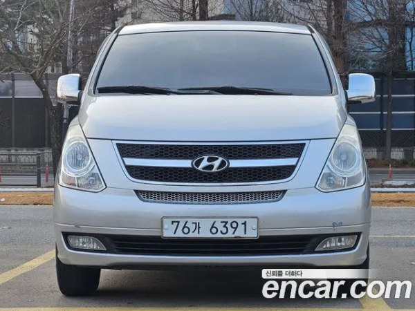 car Hyundai Staria id15848 main photo