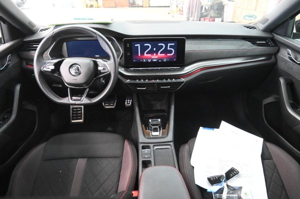 car Skoda Octavia id15927 photo #3