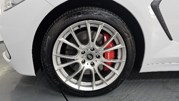 car Genesis G70 id15934 photo #5
