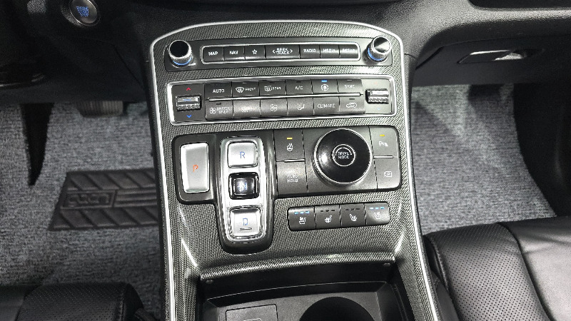 car Hyundai Santa FE id16054 photo #9