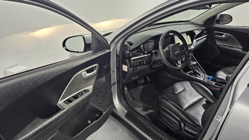 car KIA Niro id16067 photo #10