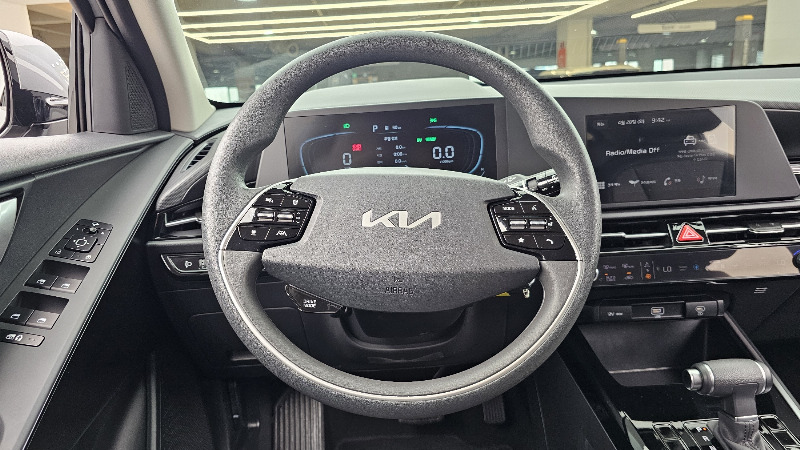 car KIA Niro id16084 photo #13