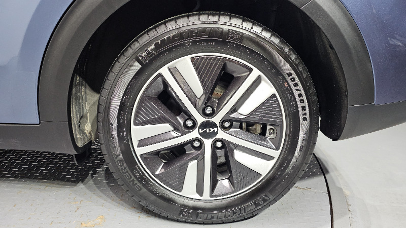 car KIA Niro id16088 photo #21