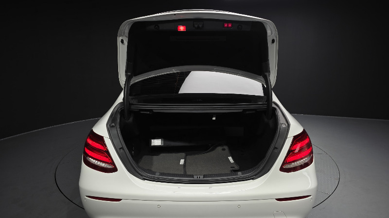 car Mercedes Benz E Class id16103 photo #20