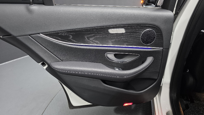 car Mercedes Benz E Class id16103 photo #25