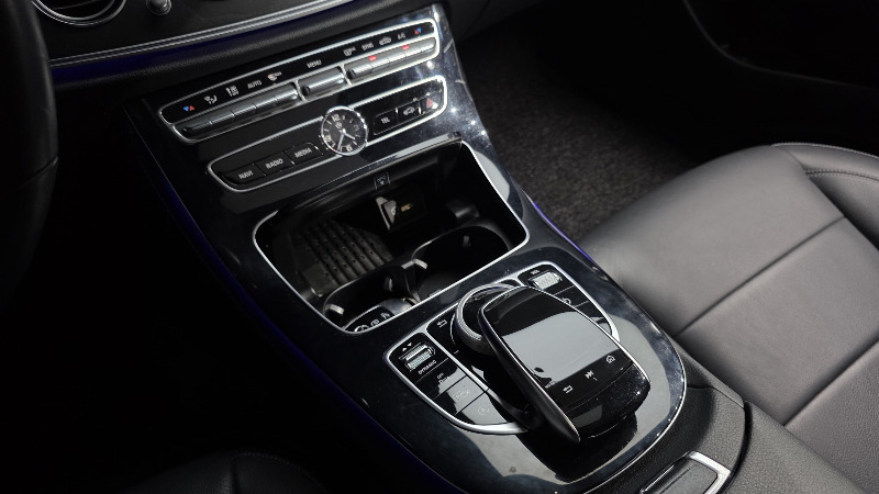 car Mercedes Benz E Class id16103 photo #29