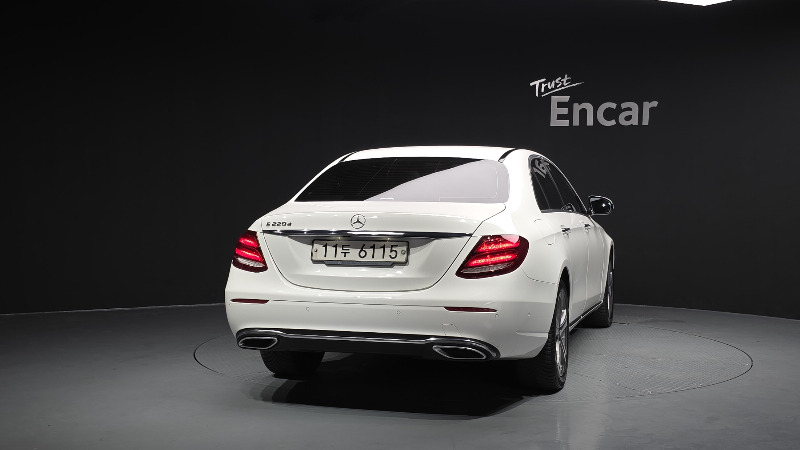 car Mercedes Benz E Class id16103 photo #4