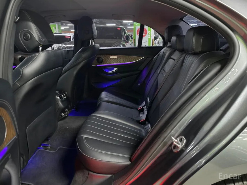 car Mercedes Benz E Class id16105 photo #13