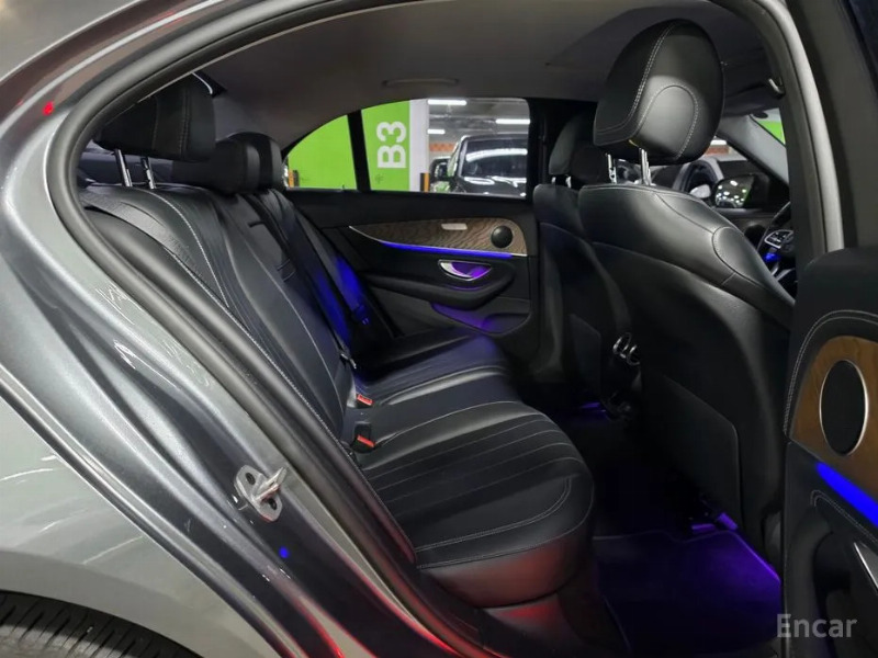 car Mercedes Benz E Class id16105 photo #15