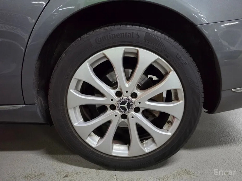 car Mercedes Benz E Class id16105 photo #17
