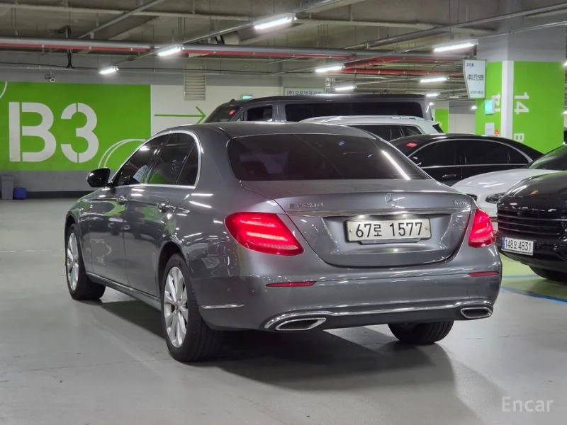 car Mercedes Benz E Class id16105 photo #4