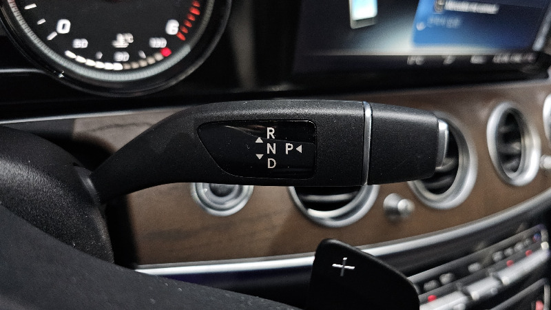 car Mercedes Benz E Class id16106 photo #9