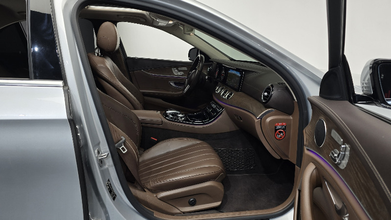 car Mercedes Benz E Class id16107 photo #11