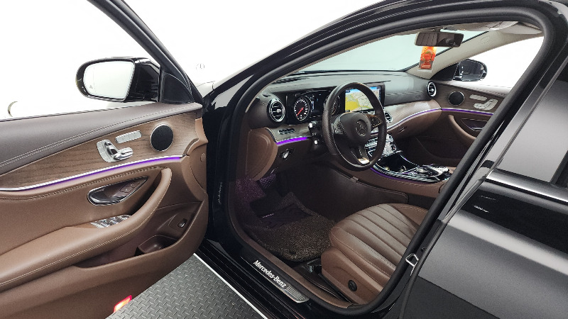 car Mercedes Benz E Class id16108 photo #10