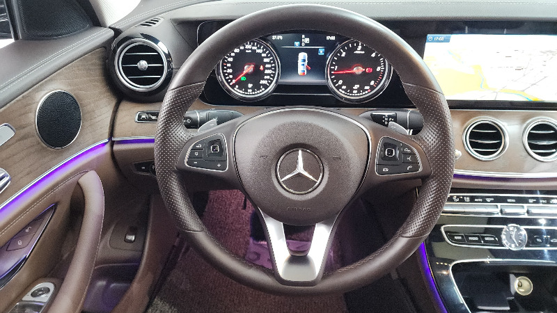 car Mercedes Benz E Class id16108 photo #13