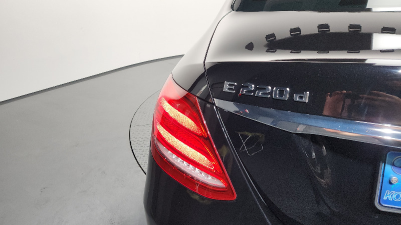 car Mercedes Benz E Class id16108 photo #23