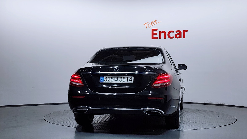 car Mercedes Benz E Class id16108 photo #4