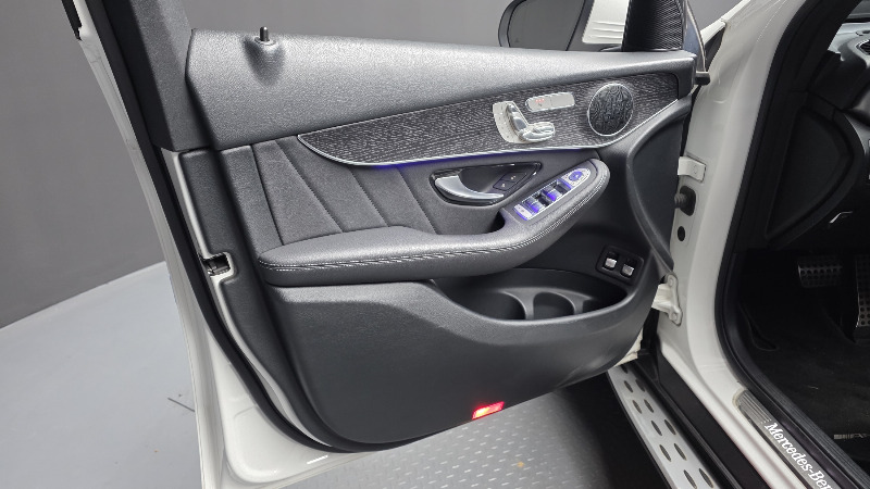 car Mercedes Benz GLC id16149 photo #24