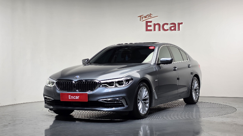 car BMW 5 Series id16186 main photo