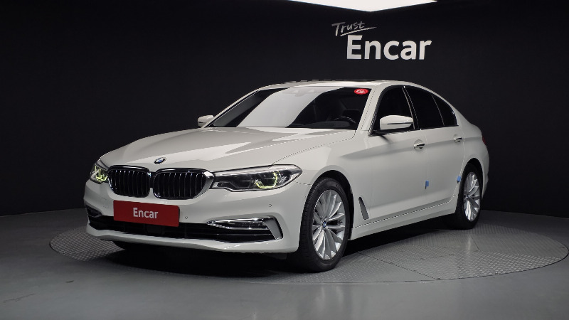 car BMW 5 Series id16199 main photo