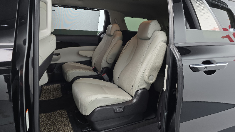 car KIA Carnival id16245 photo #12