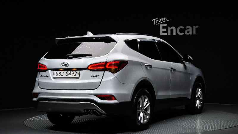 car Hyundai Santa FE id16407 photo #2