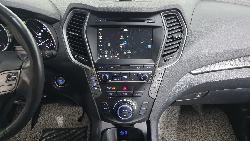 car Hyundai Santa FE id16411 photo #14