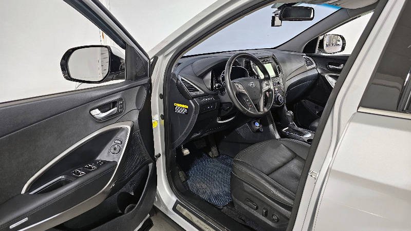 car Hyundai Santa FE id16417 photo #10