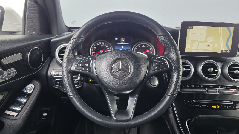 car Mercedes Benz GLC id16508 photo #16