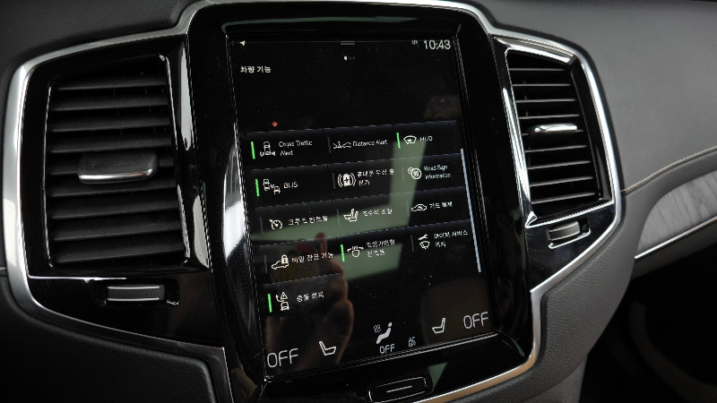car Volvo XC90 id16529 photo #16
