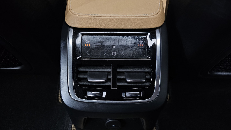 car Volvo XC90 id16530 photo #18