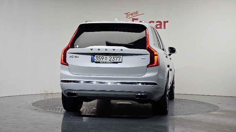 car Volvo XC90 id16530 photo #4