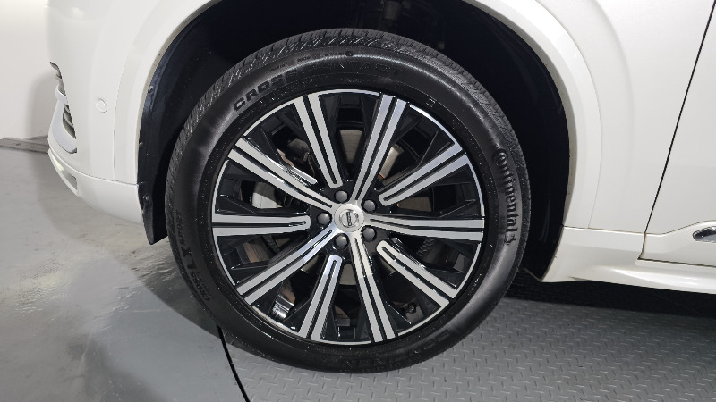 car Volvo XC90 id16530 photo #5