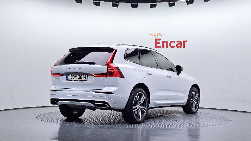 car Volvo XC60 id16562 photo #2