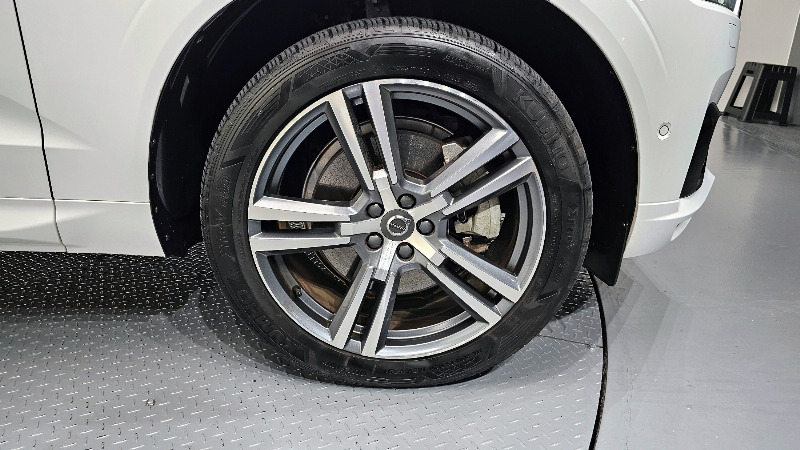 car Volvo XC60 id16562 photo #5