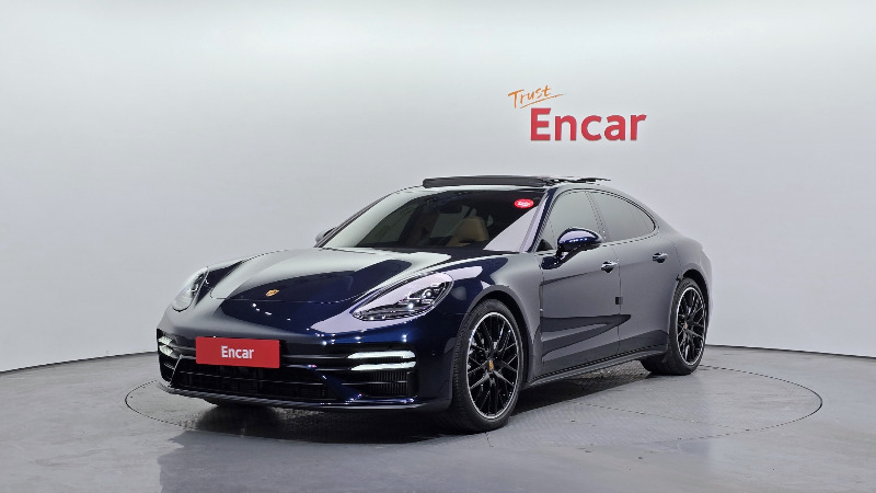 car Porsche Panamera id16601 main photo
