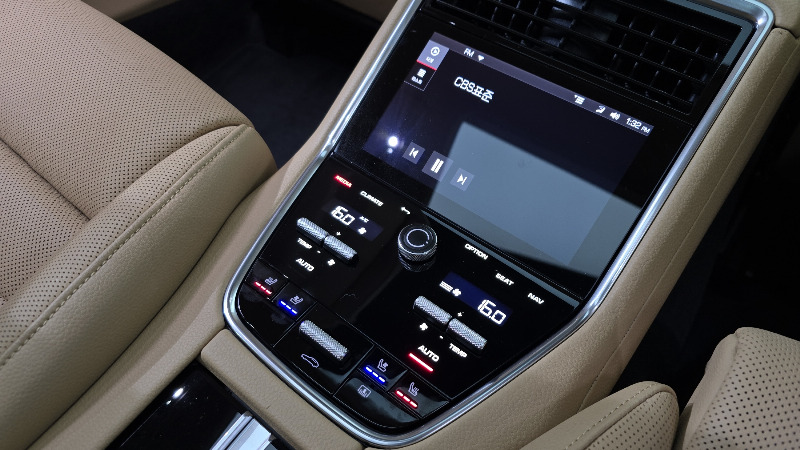 car Porsche Panamera id16601 photo #18