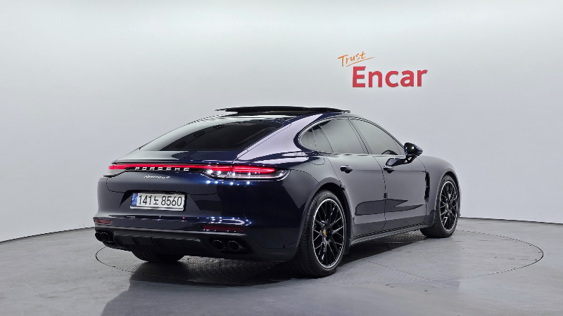 car Porsche Panamera id16601 photo #2