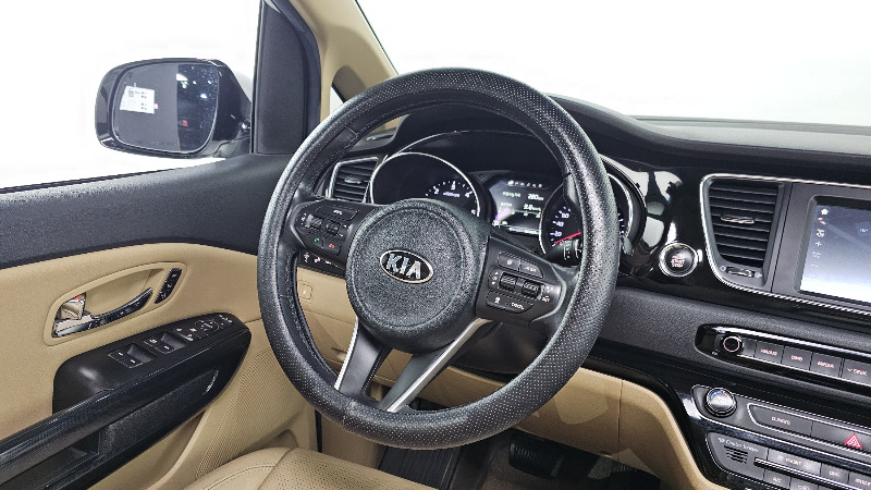 car KIA Carnival id16623 photo #13
