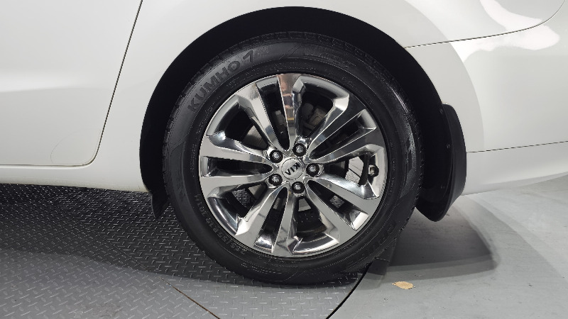 car KIA Carnival id16623 photo #5