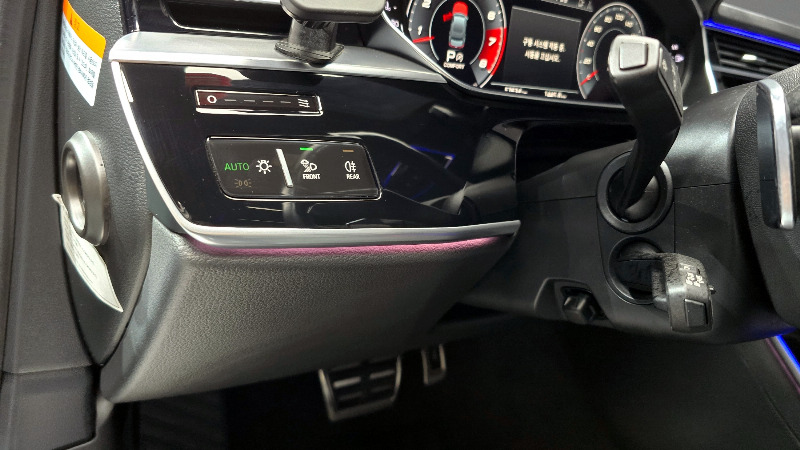 car Audi A8 id16689 photo #15