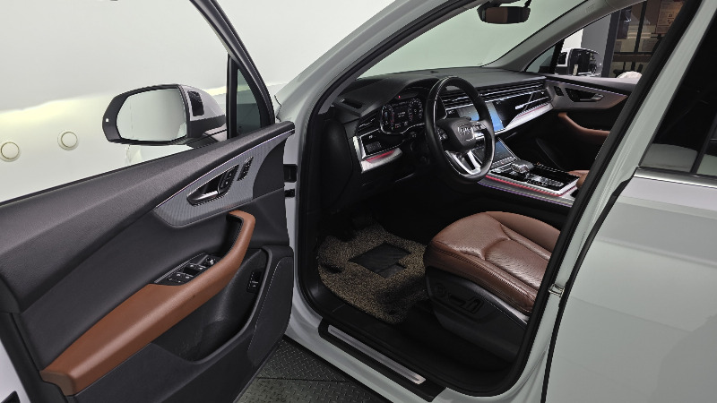 car Audi Q7 id16726 photo #10