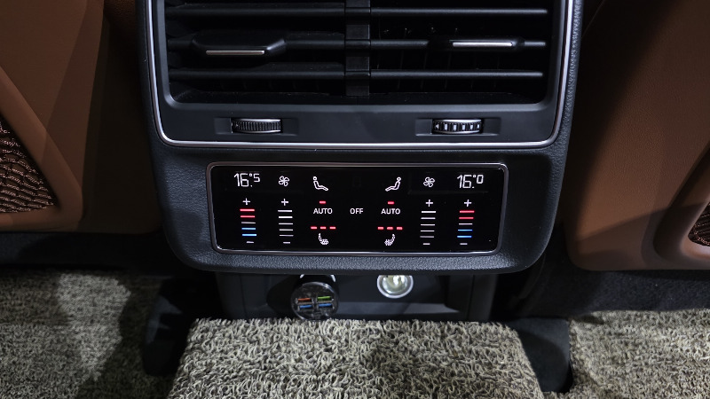 car Audi Q7 id16726 photo #16