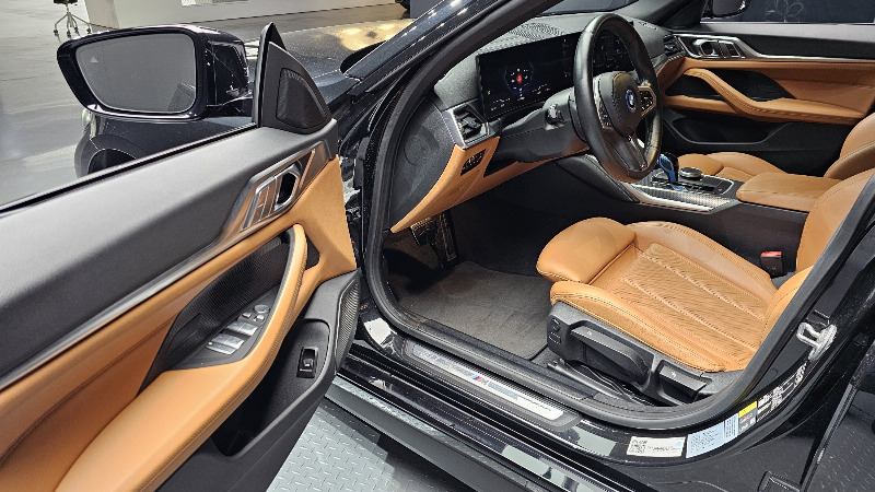 car BMW i4 id16760 photo #10