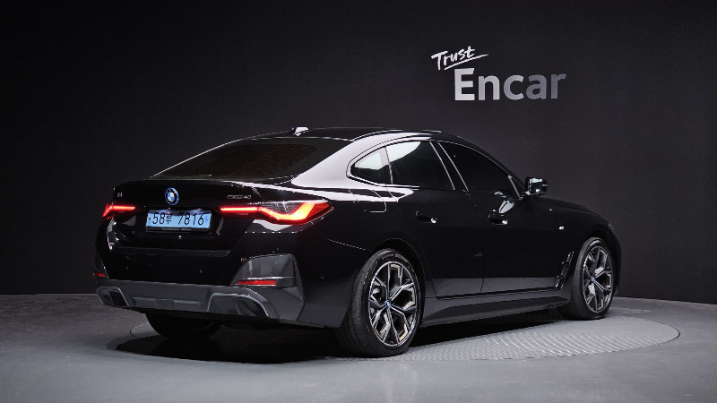 car BMW i4 id16760 photo #2