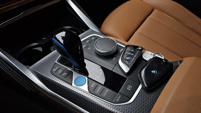 car BMW i4 id16760 photo #9